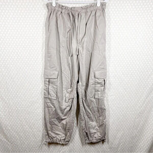 Abercrombie &‎ Fitch Khaki High Rise Cargo Pants